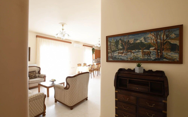 Lukas Apartment