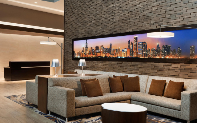Embassy Suites by Hilton Chicago Lombard Oak Brook