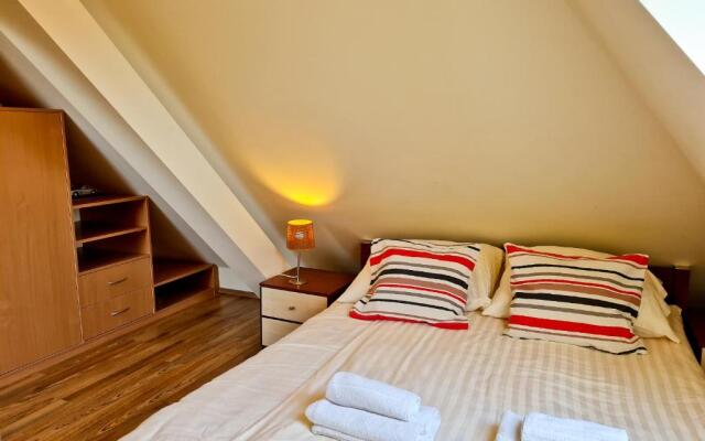 visit baltic - Dom Łabędź