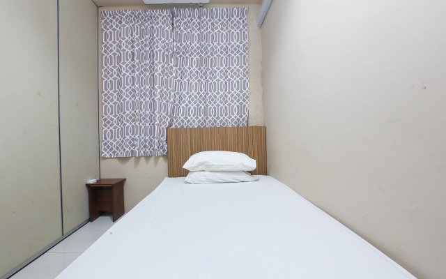 SPOT ON 89796 D'noor Budget Inn