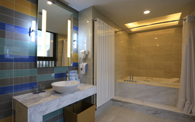 Holiday Inn Express Zhangjiakou Park View