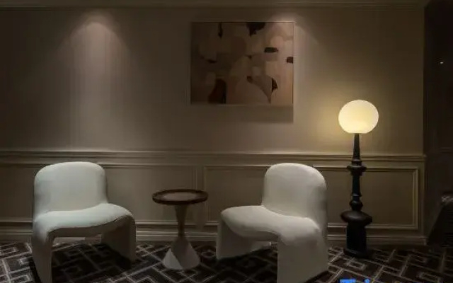 Pure Time Style Hotel