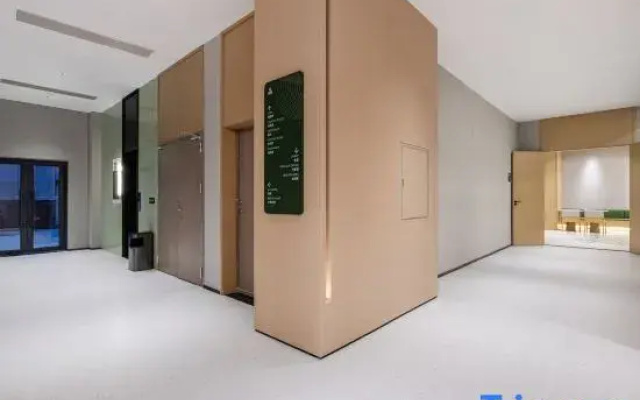 Pero Hotel (Wuhanguojibolanzhongxindian)