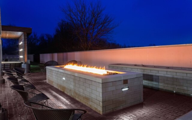 Courtyard by Marriott Cincinnati Mason