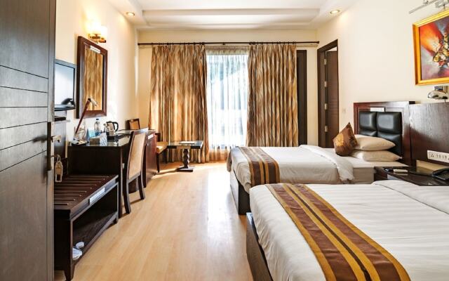 Royal Residence On MG Road