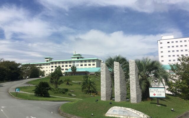 Toba Seaside Hotel