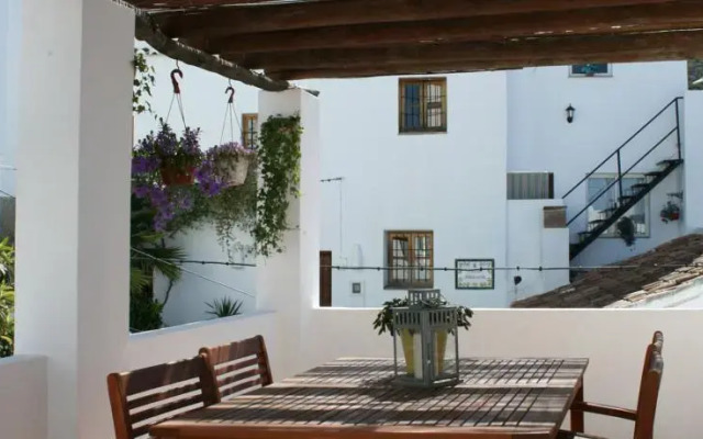 La Vista - con piscina - with pool