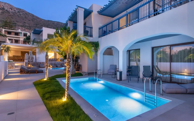 Mika Villas & Suites