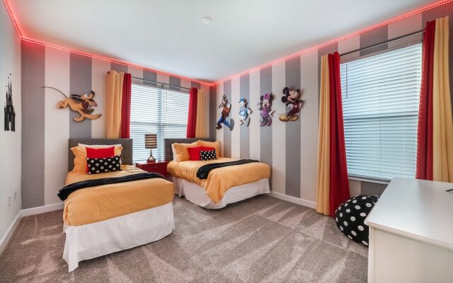 Villa W/private Pool &themed Rooms, Near Disney!