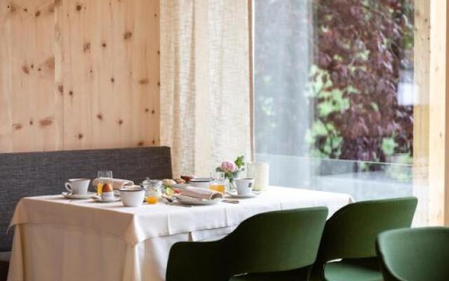 Restaurant Cafe Ladurner