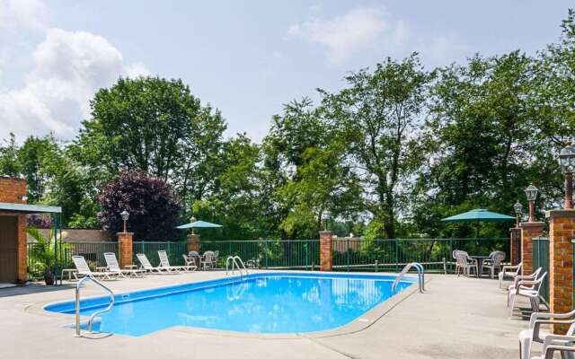 Quality Inn Lewisburg