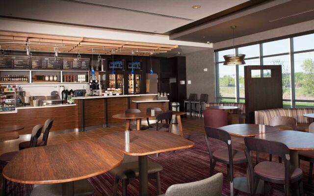 Courtyard by Marriott Boston Littleton