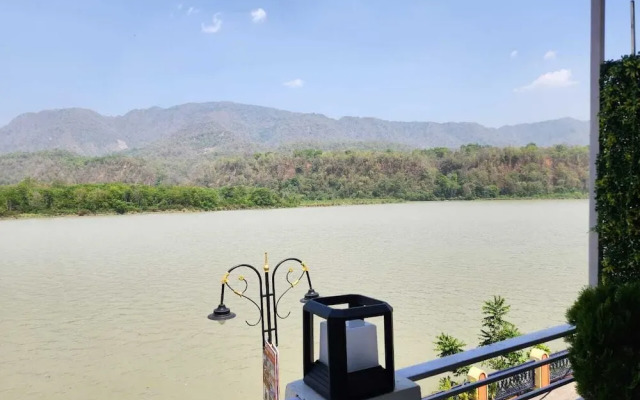 Stay On The Ganges