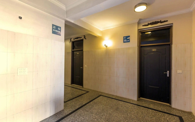 ZO Rooms MI Road