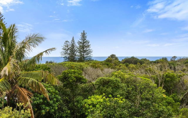 Peregian Beach Apartment