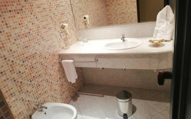 Hotel Tghat