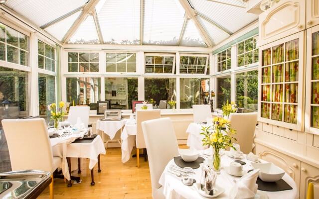 Danehurst House
