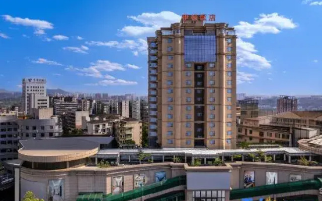 Eton Hotel