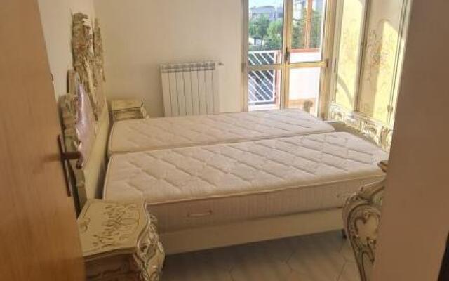 Apartments happy family 1