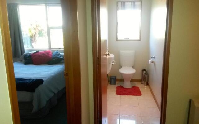 Summer Retreat - Blenheim Holiday Home