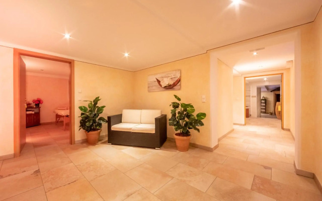 Hotel Alpina Ros Demming
