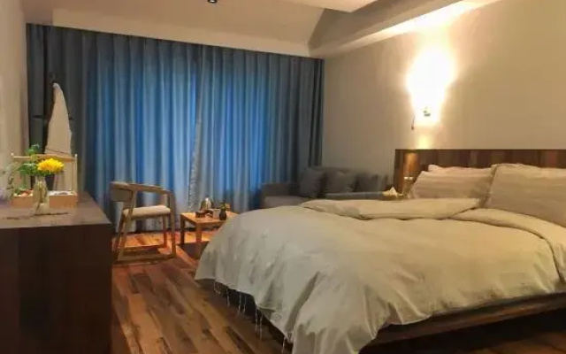 Huacheng Yichu Zen Homestay (Hangzhou Jingshan)