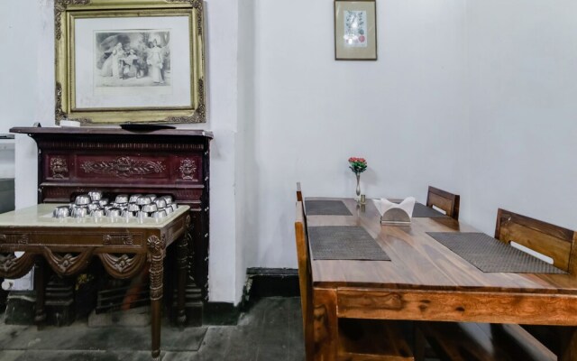OYO 35498 Shimla British Resort