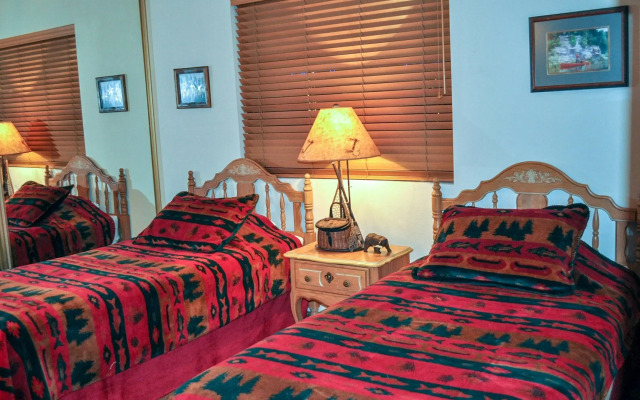 Mammoth Sierra Townhomes #40