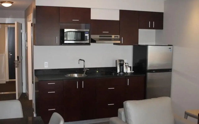 Traveller's Inn City Ctr And Conf Ctr