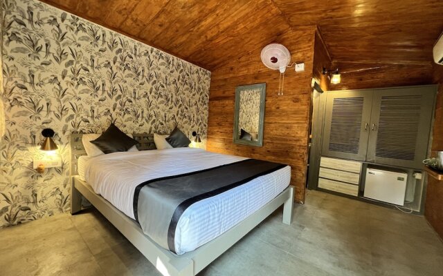Just B Boutique Hotel