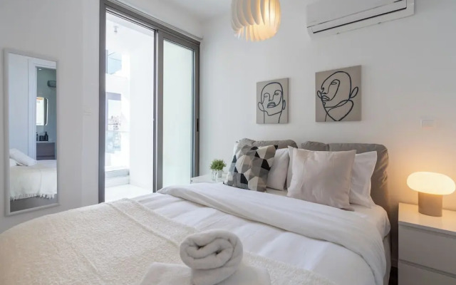 Pauhad 3 - Larnaca Studios & Apts