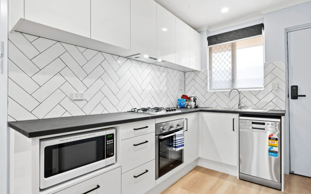 Hectorville Luxe Haven Suite