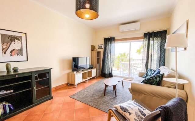 Casa Condomnio do Mar - 8 Minutos da Praia