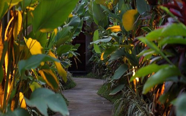 SEMINYAK ICON by Karaniya Experience