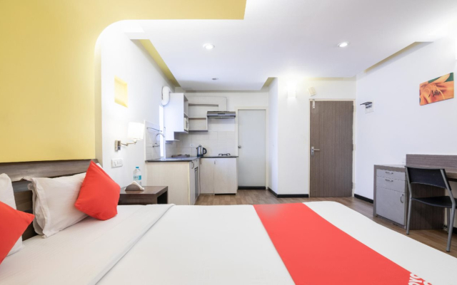 OYO 554 Hotel Red Carpet Residence