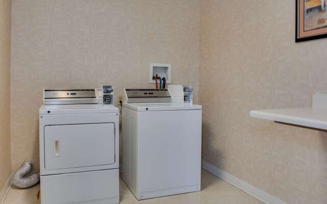 Hampton Inn Atlanta Fairburn