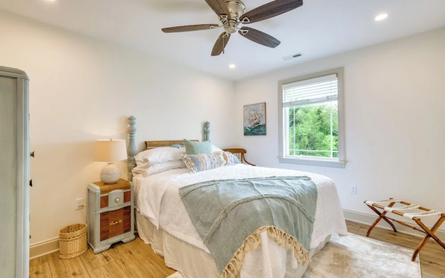 Waterfront Maryland Vacation Home: Private Beach!