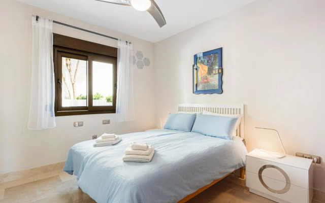 Stay U-nique Apartments Haya