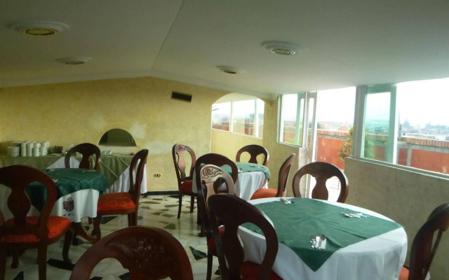 Hotel Fontibon