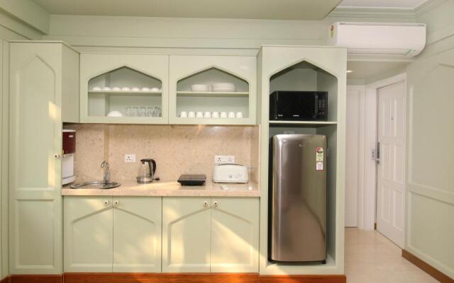 Theory9 Premium Service Apartments Bandra