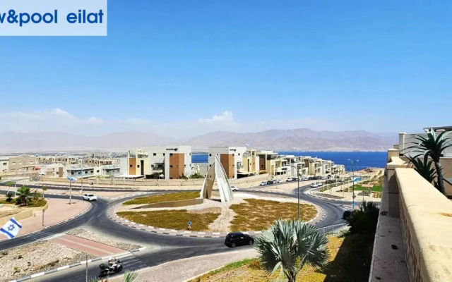 sea view & pool eilat