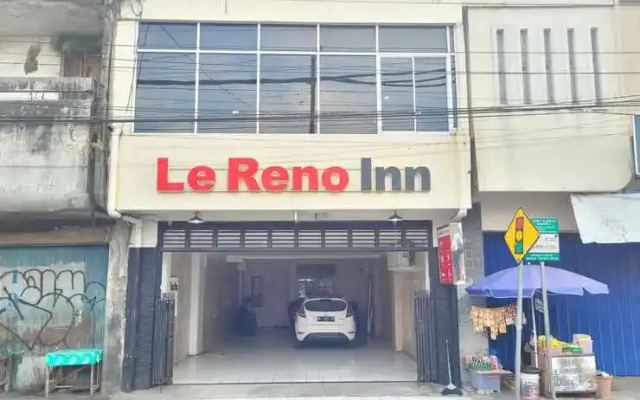 Urbanview Le Reno Inn Wirobrajan by RedDoorz