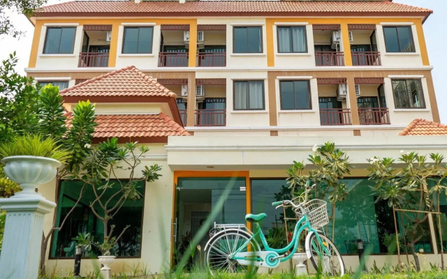 Sasi Nonthaburi Hotel