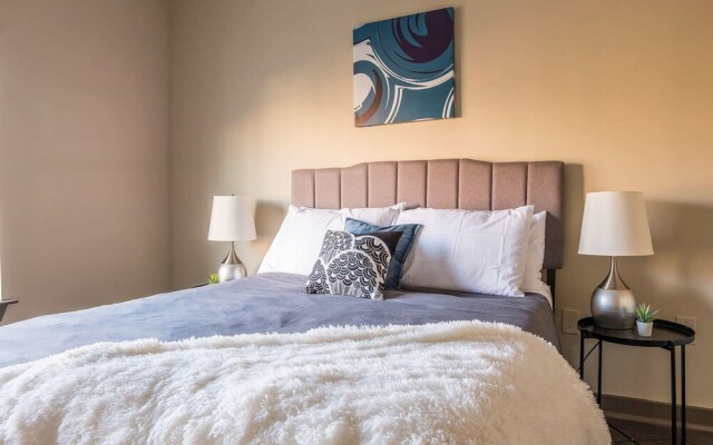 FRONTDESK Cedar Flats Apts Uptown Charlotte