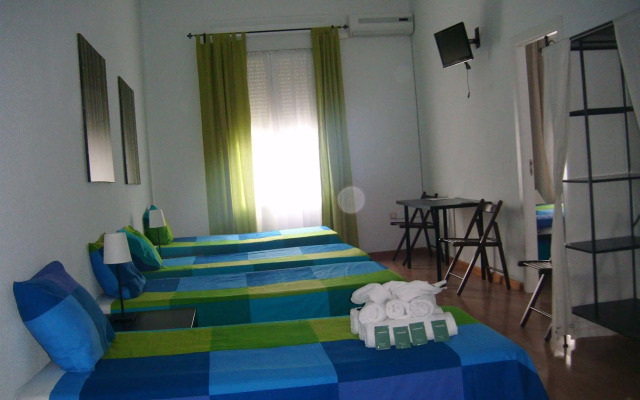 Puerta del Sol Rooms