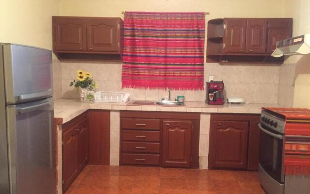 Hostal y Complejo recreacional La Playita de Monse