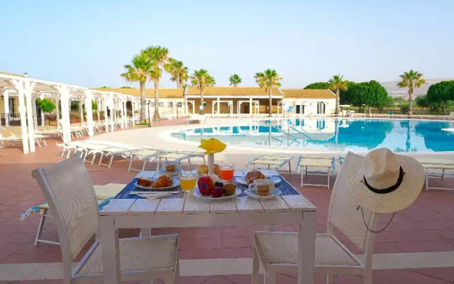 Sikania Resort & Spa