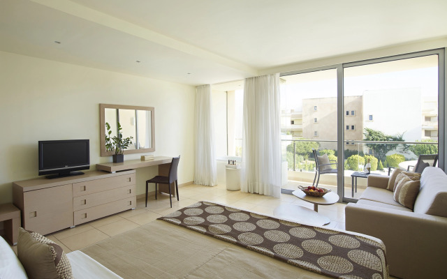 The Ixian Grand & All Suites - Adults Only