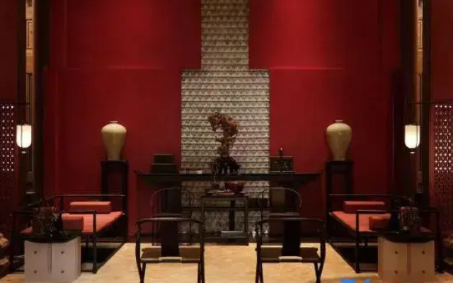 Qilai Manor Hotel (Lizhuang Ancient Town)