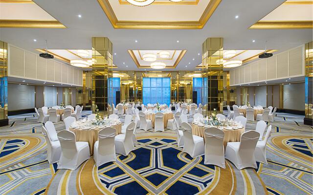 Crowne Plaza Zhengzhou by IHG